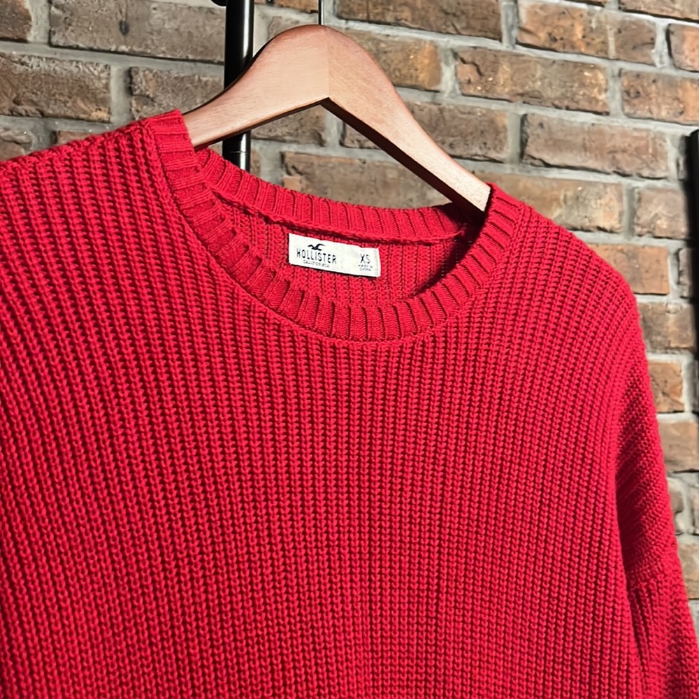 Size XS | Red | Hollister | Sweater